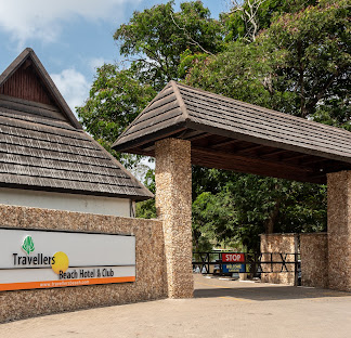 Travellers beach hotel